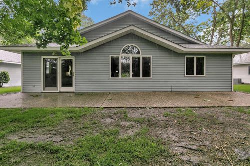 299 Waite Ave S, Saint Cloud, MN, 56301-7337 | Card Image