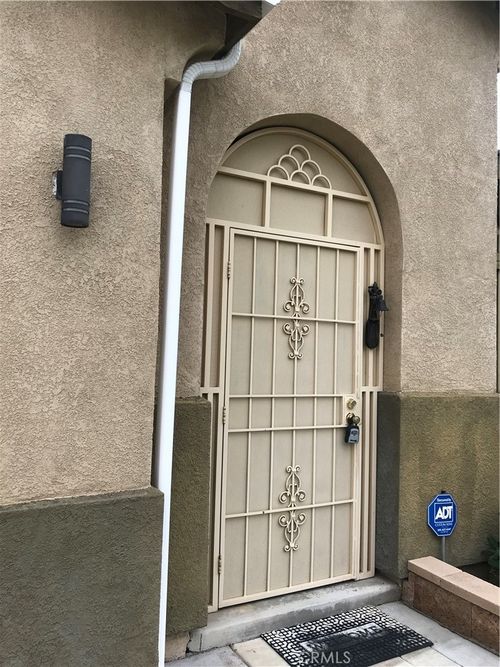 10939 Hardy Pecan Ct, Fontana, CA, 92337 | Card Image