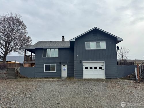 21 Orchard Loop Road N, Tonasket, WA, 98855 | Card Image