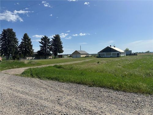 2655 N 13th Rd, Worden, MT, 59088-2111 | Card Image