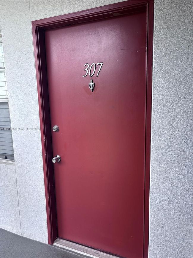 APT-307B - 1301 Sw 134 Th Way, Condo with 1 bedrooms, 1 bathrooms and null parking in Pembroke Pines FL | Image 14