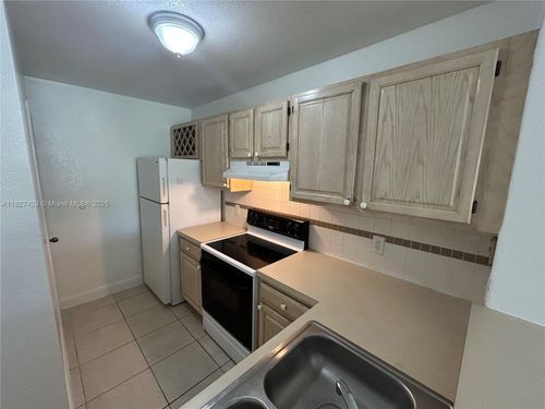 2-101-1725 Palm Cove Blvd, Delray Beach, FL, 33445-6771 | Card Image