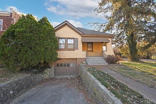 3709 Brotherton Rd, Cincinnati, OH, 45209-1466 | Card Image