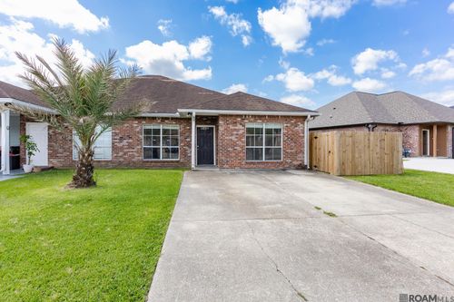 a-9540 Lindale Ave, Baton Rouge, LA, 70815 | Card Image