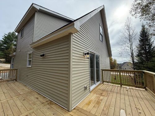 9 Dove Ln, Canaan, NH, 03741-7382 | Card Image