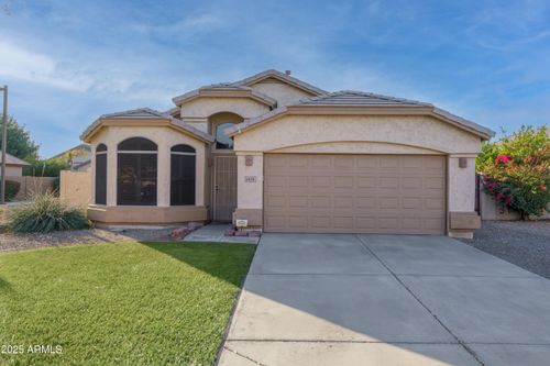 6439 W Adobe Drive, Glendale, AZ, 85308 | Card Image