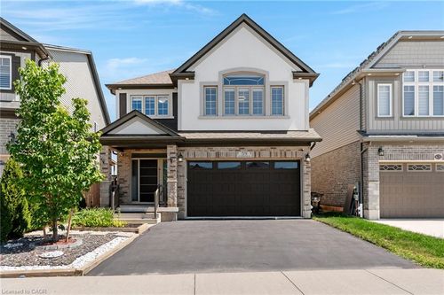 59 Netherwood Rd, Kitchener, ON, N2P0E4 | Card Image
