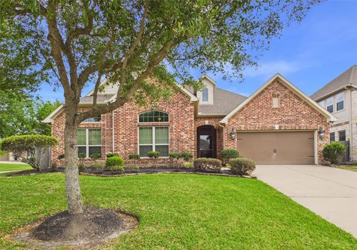 2323 Darden Springs Ln, Friendswood, TX, 77546-4673 | Card Image