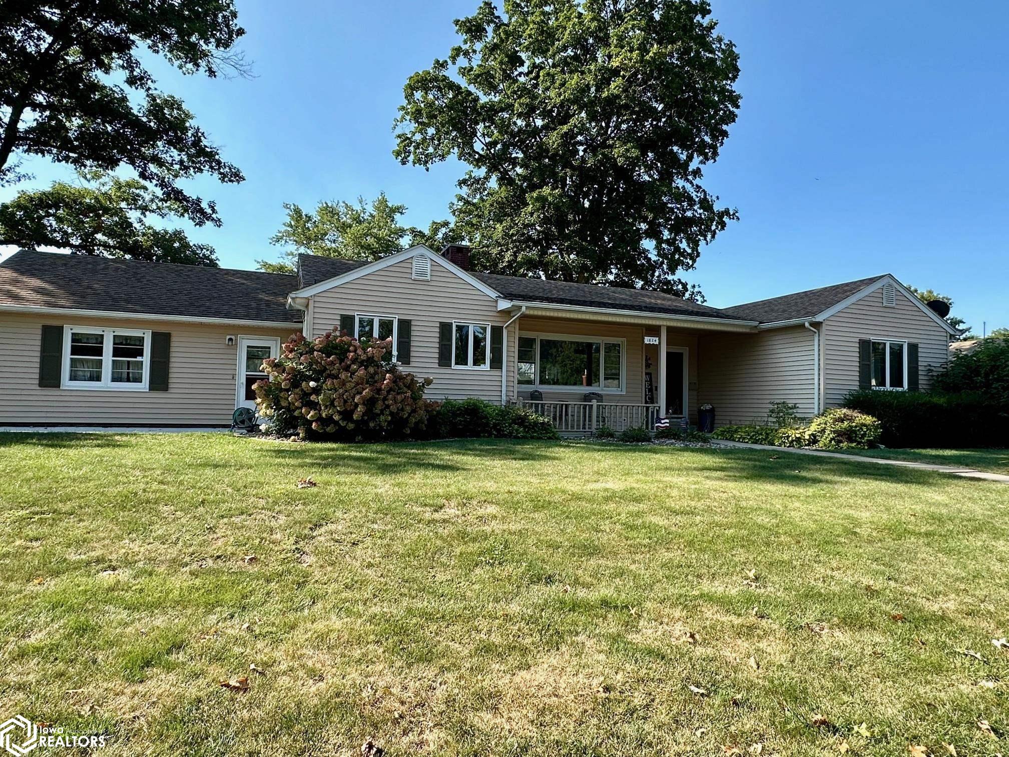 Bryn Mawr Cir, Atlantic, IA 50022