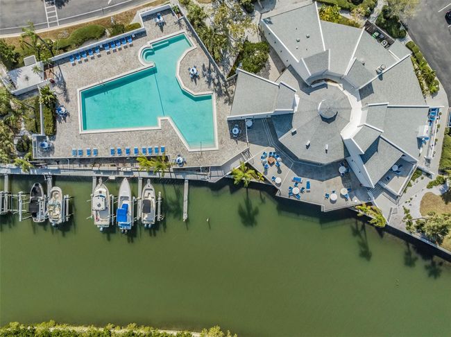 Pool 1 and Clubhouse 1 | Image 30