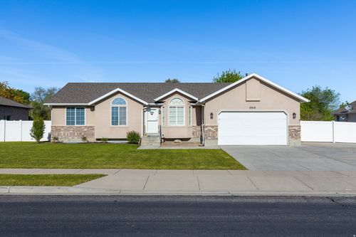 3918 S Madill Cir, West Valley City, UT, 84119-7307 | Card Image