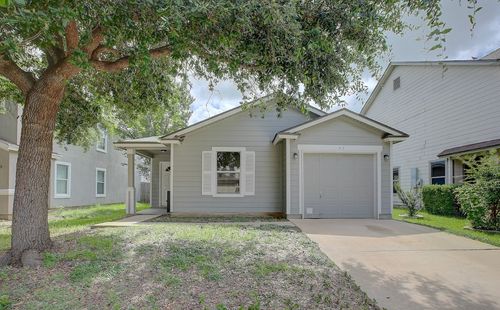 77 Jan Ln, Georgetown, TX, 78626-8107 | Card Image