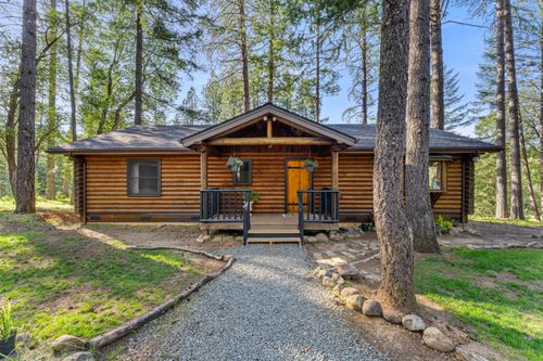 1201 Reeves Creek Rd, Selma, OR, 97538-9520 | Card Image