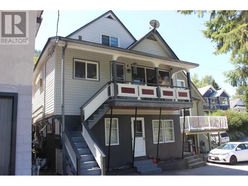 154 Kitchener St, Trail, BC, V1R3M1 | Card Image