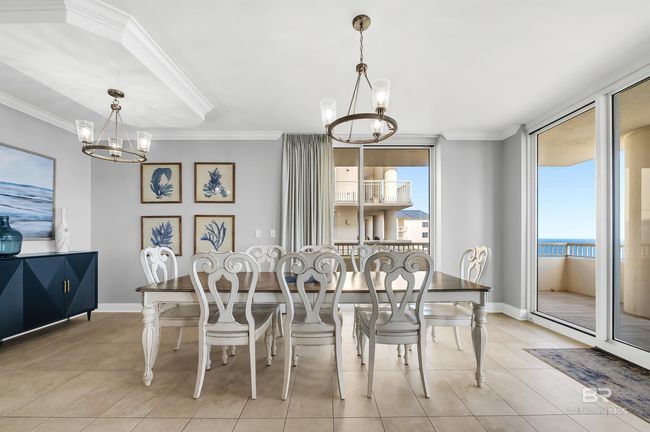 Dining Area | Image 9
