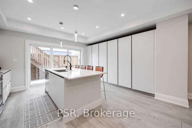 2 - 207 Perth Ave, House other with 1 bedrooms, 1 bathrooms and null parking in Toronto ON | Image 9