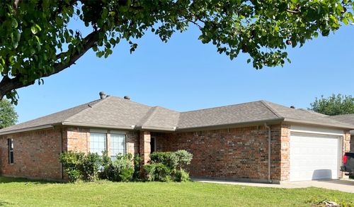 10465 Hideaway Trl, Fort Worth, TX, 76131-3994 | Card Image