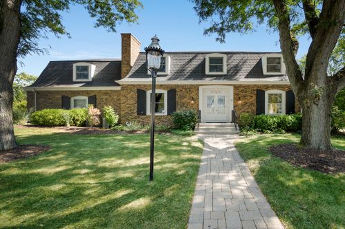 527 West Ln, Geneva, IL, 60134-1036 | Card Image