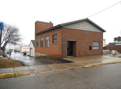 40 Hazel Ave E, Kimball, MN, 55353-5608 | Card Image