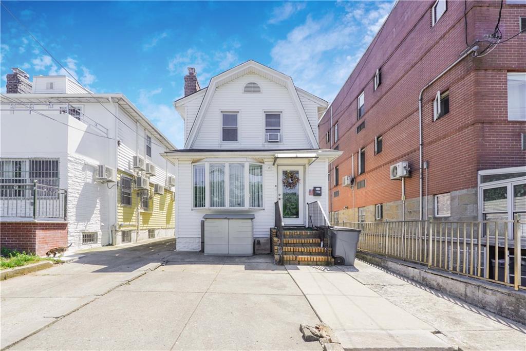 62nd St, Brooklyn, NY 11219