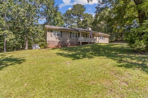 406 Farm St, Loganville, GA, 30052-2361 | Card Image