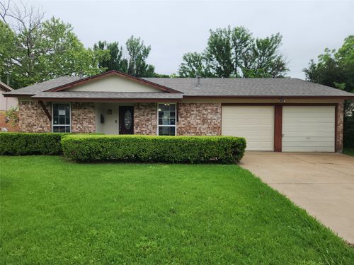 409 Nathan St, Burleson, TX, 76028-5908 | Card Image