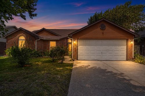 7949 Waterside Trl, Fort Worth, TX, 76137-1243 | Card Image