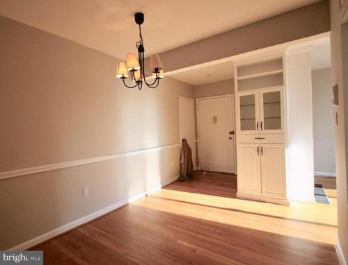 apt-301-2610 Tunlaw Rd Nw, WASHINGTON, DC, 20007-1348 | Card Image