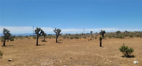 12350 Pueblo Trl, Phelan, CA, 92392 | Card Image