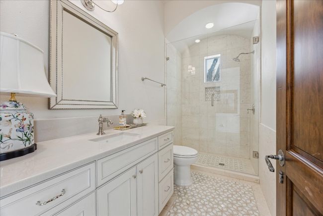 17607 Breakwater Dr, House other with 6 bedrooms, 9 bathrooms and 15 parking in Jonestown TX | Image 33