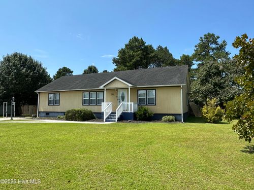 299 Riggs Rd, Hubert, NC, 28539-4035 | Card Image