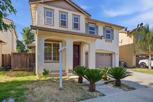 3648 Fallview Ave, Ceres, CA, 95307-7412 | Card Image