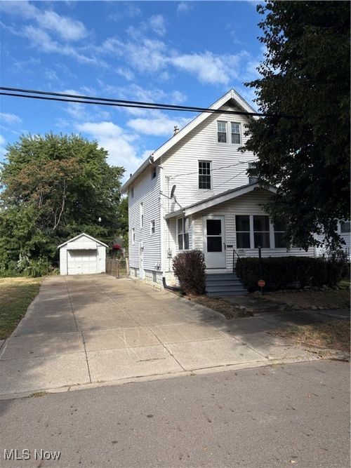 2190 23rd St Sw, Akron, OH, 44314-2232 | Card Image