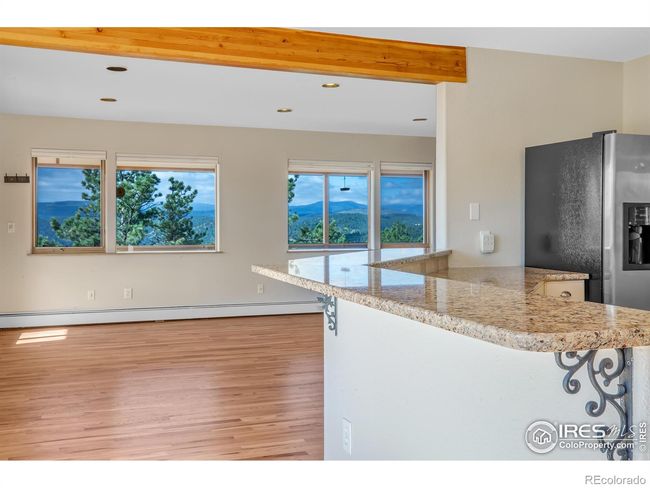 319 S Peak Rd, House other with 4 bedrooms, 4 bathrooms and 3 parking in Boulder CO | Image 12