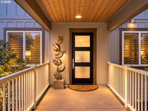 201-5615 Se Scenic Ln, Vancouver, WA, 98661-0524 | Card Image