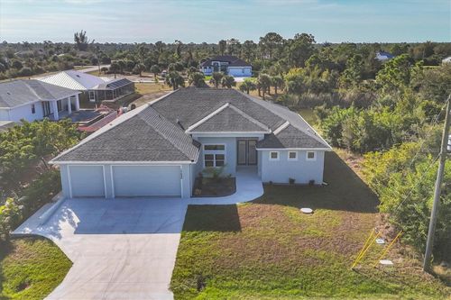 15684 Havana Cir, Port Charlotte, FL, 33981-5193 | Card Image