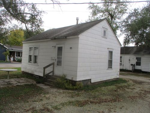 b-1515 Pine St, Ottawa, IL, 61350-1878 | Card Image