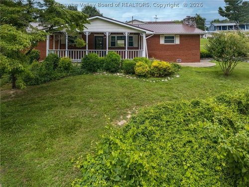 25 Yates Crossing Rd, Milton, WV, 25541-7820 | Card Image