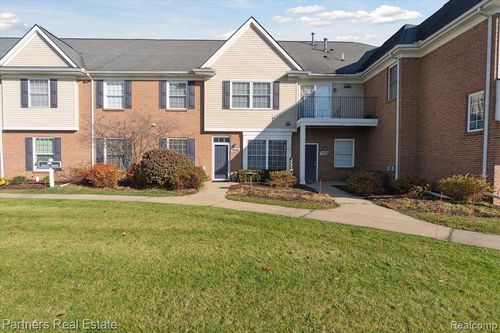 3048 Kneeland Circle, Howell Twp, MI, 48843 | Card Image