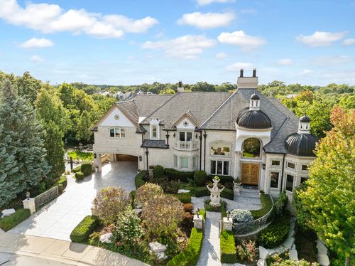 51 Ford Ln, Naperville, IL, 60565-5244 | Card Image