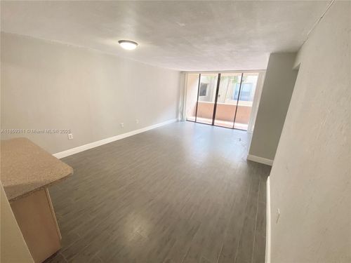 apt-a315-10400 Sw 108th Ave, Miami, FL, 33176-8628 | Card Image