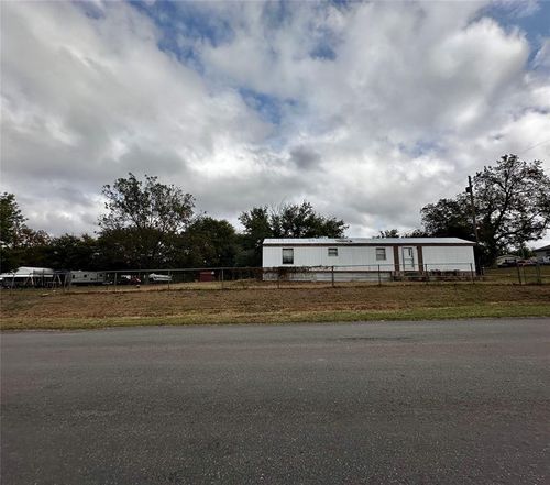 431 S Hyden, Stratford, OK, 74872-4608 | Card Image