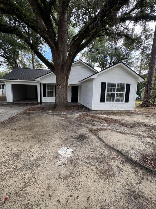 911 E Wilson Avenue, Valdosta, GA, 31601 | Card Image