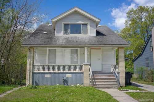 20475 San Juan Dr, Detroit, MI, 48221-1226 | Card Image