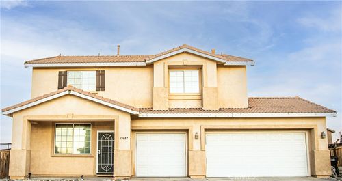 13687 Dellwood, Victorville, CA, 92392 | Card Image