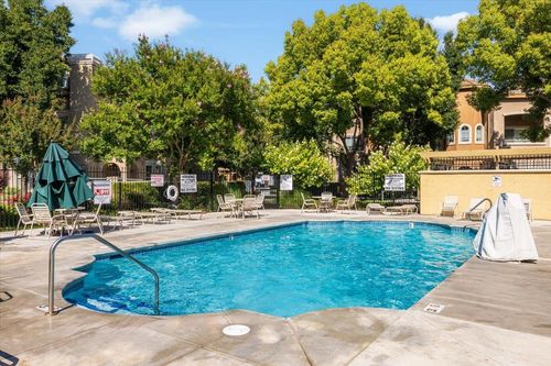 unit-2-2465 Genova St, West Sacramento, CA, 95691-6013 | Card Image