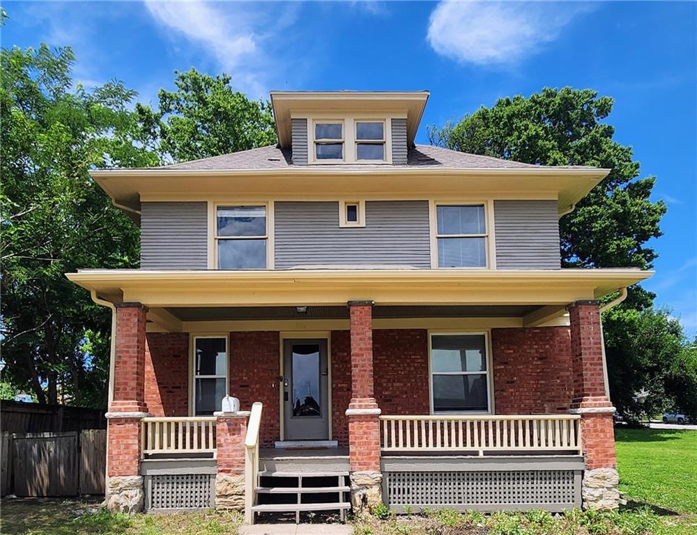 39th Ter, Kansas City, MO 64111