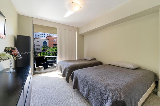 APT-717 - 55 Merrick Way, Condo with 2 bedrooms, 2 bathrooms and null parking in Coral Gables FL | Image 13