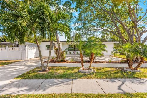 1600 Connecticut Ave Ne, SAINT PETERSBURG, FL, 33703-5475 | Card Image