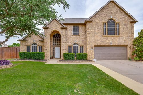 2456 Whispering Breeze Dr, Grand Prairie, TX, 75050-8323 | Card Image